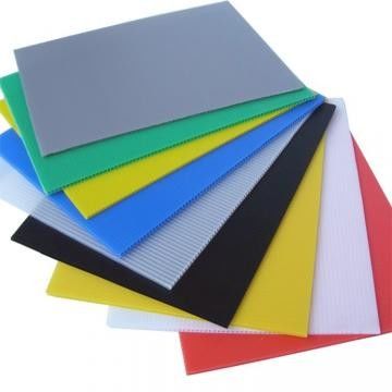 Lembaran Plastik Bergelombang ROHS 6mm Daur Ulang Coroplast 4 X 8 Lembar