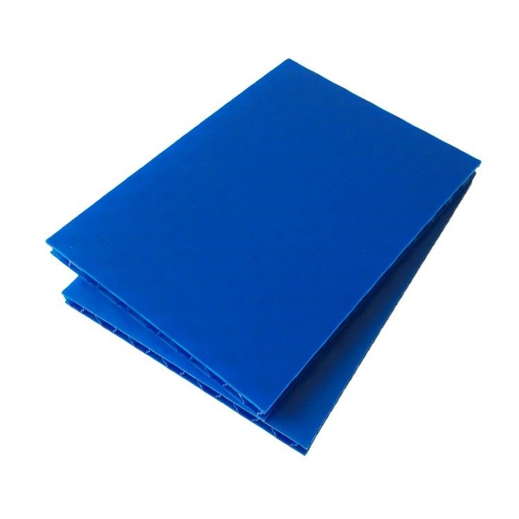 Lembar corflute 2mm 3mm 4mm 5mm 6mm 7mm lembaran plastik bergelombang papan koreks polipropilena honeycomb panel