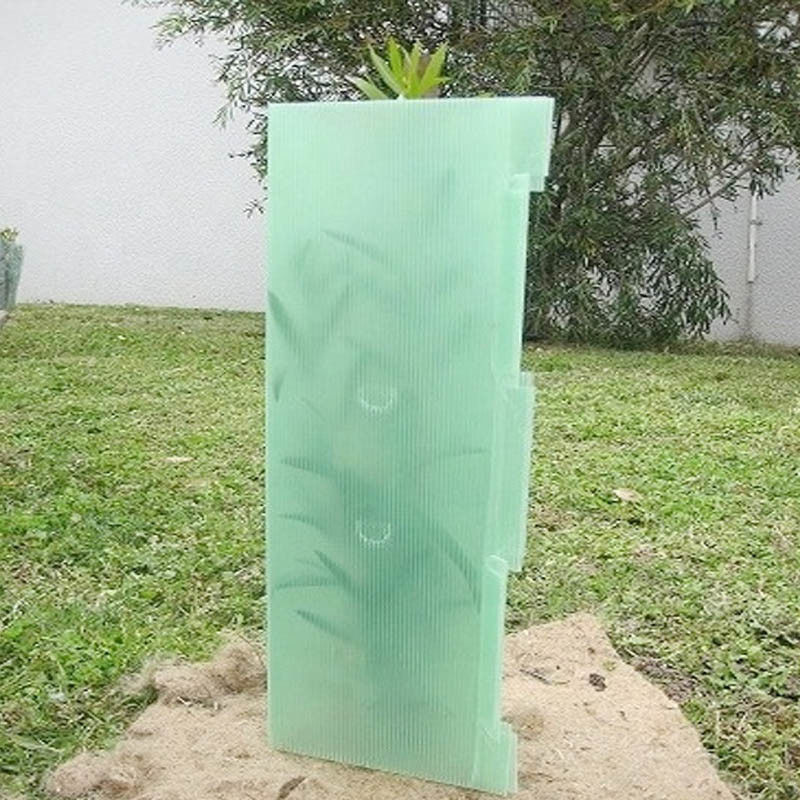 PP Pelindung Pohon Plastik Bergelombang Corflute Pelindung Batang Pohon Plastik