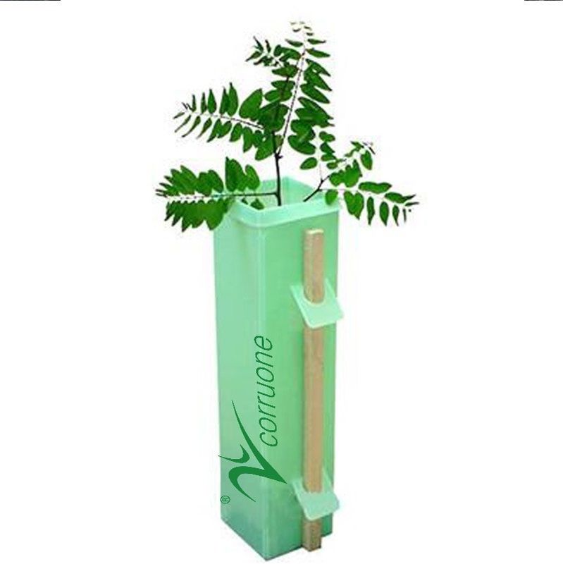 Red 100% PE Corflute Plastic Tree Guards Tahan UV 2mm-12mm
