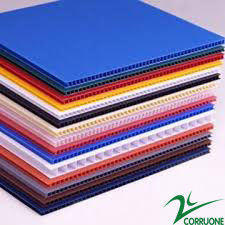 4ft X 8ft Twin Wall Corrugated Plastic Sheets UV Resistance Untuk Kemasan Ramah Lingkungan