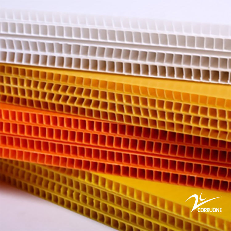 Orange Corrugated Plastic Cover 12mm Bubble Sheet Untuk Perlindungan Lantai